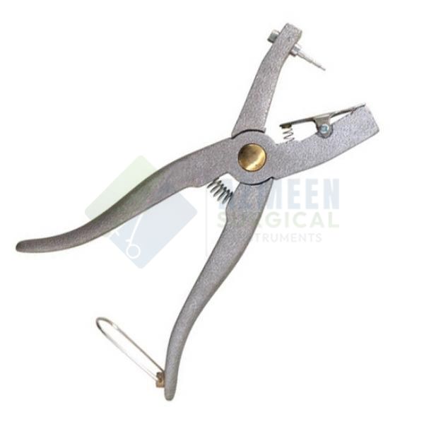 Tag Plier